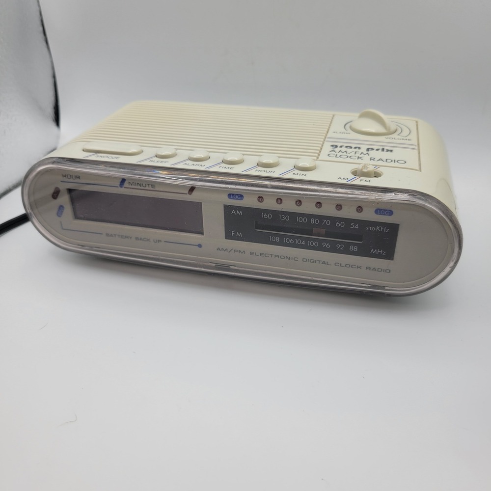 Gran Prix AM FM Digital Clock Radio Vintage Retro Beige Tested Working Vintage